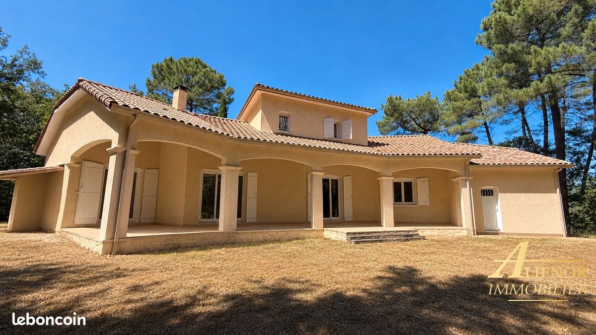 Maison à vendre, 166m², Saint-Pierre-de-Chignac
