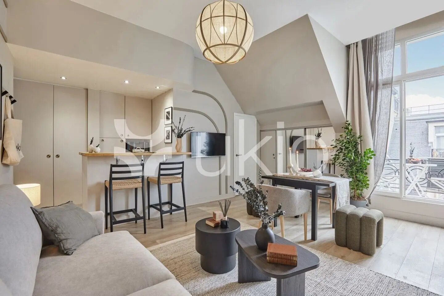 Appartement à louer, 30m², Paris 8ème
