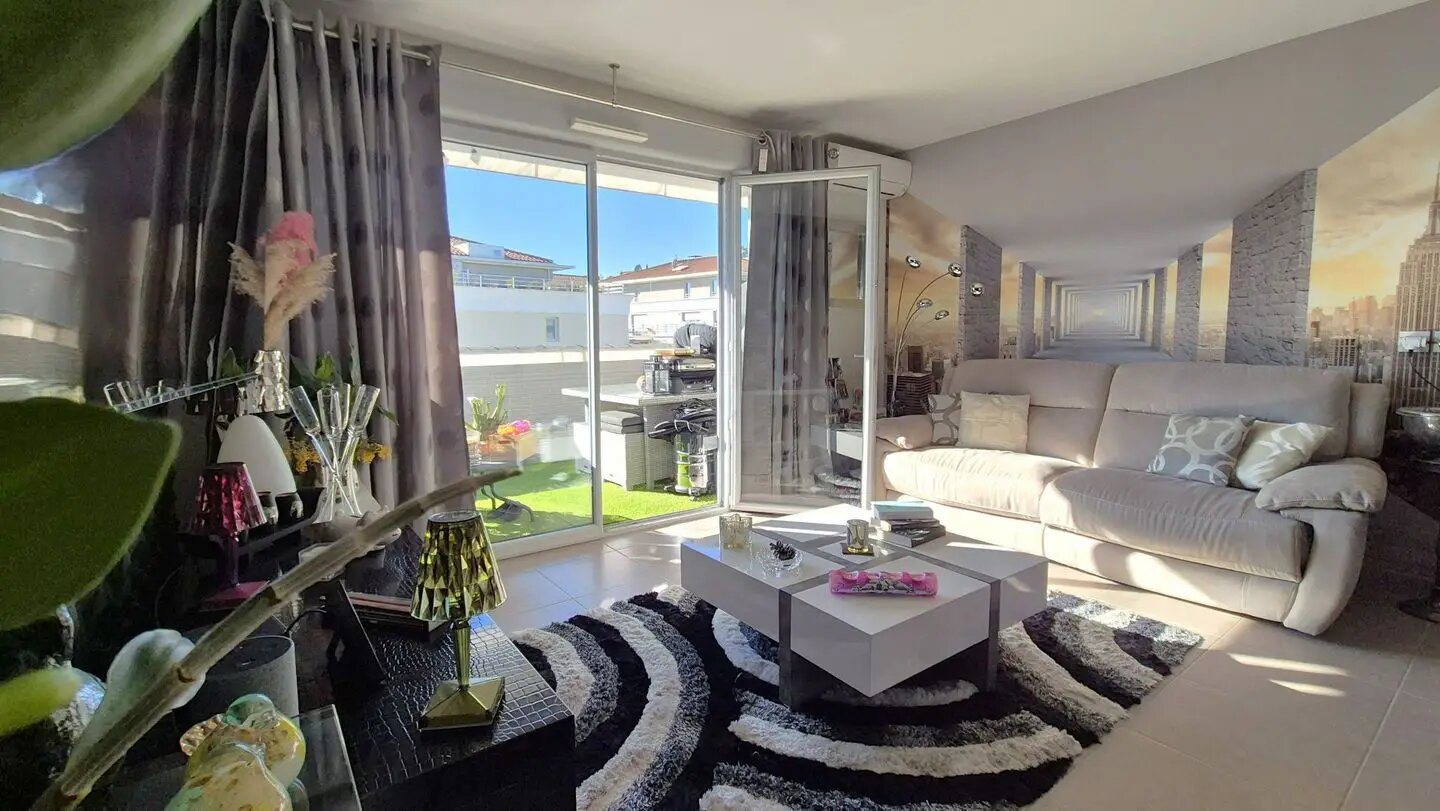 Appartement à vendre, 61m², Mandelieu-la-Napoule