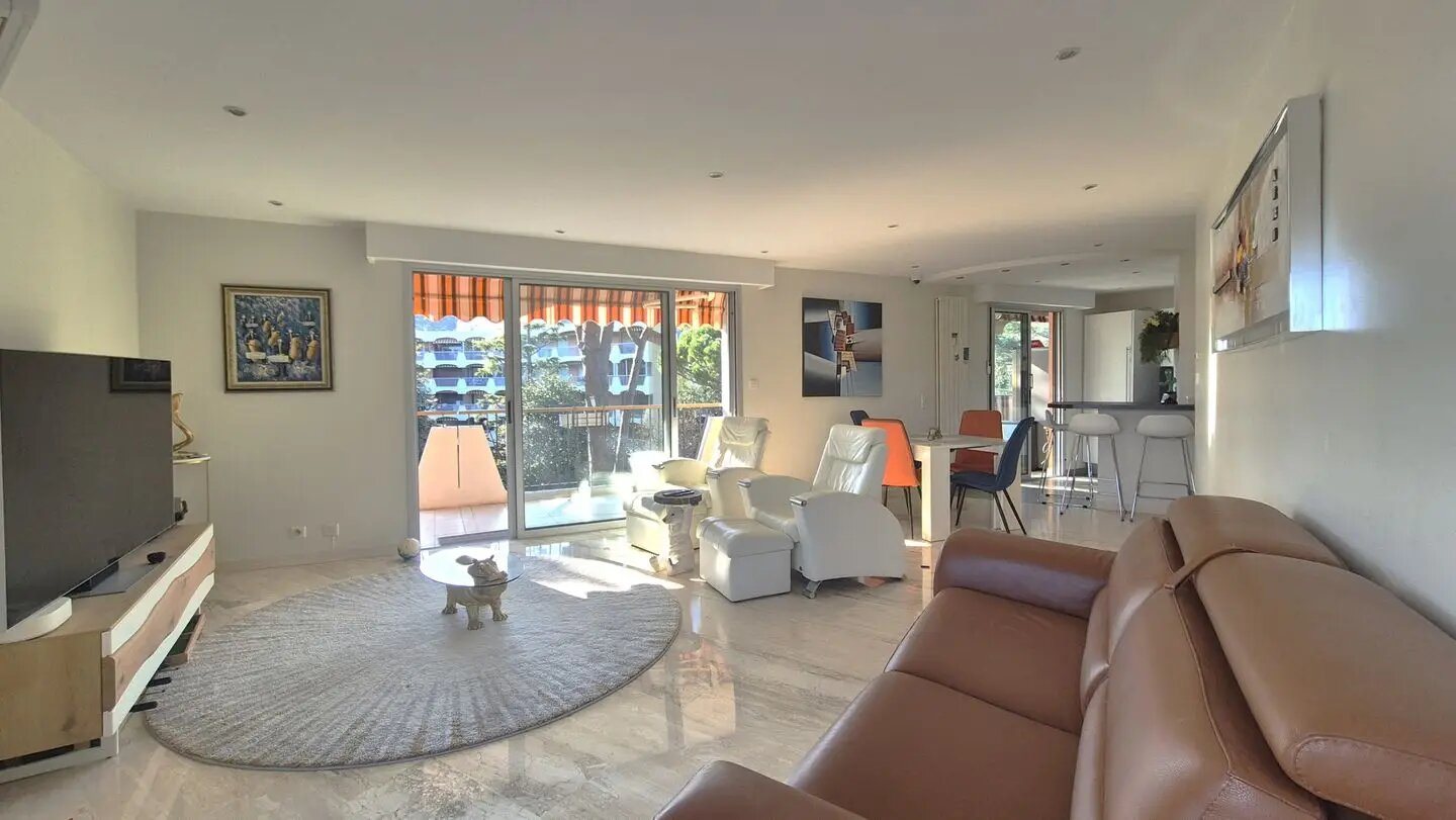 Appartement à vendre, 81m², Mandelieu-la-Napoule