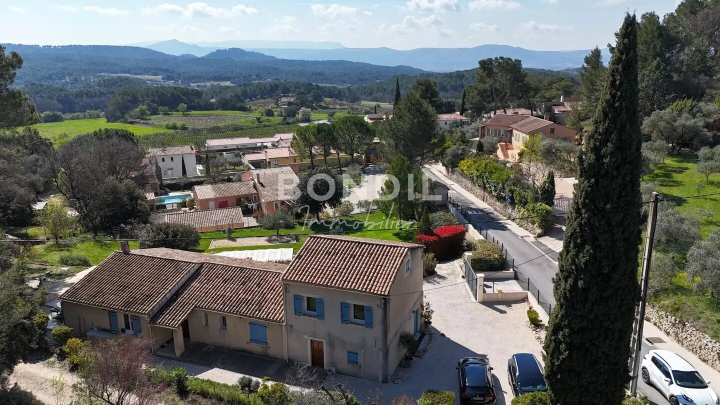 Maison à vendre, 142m², La Bastidonne