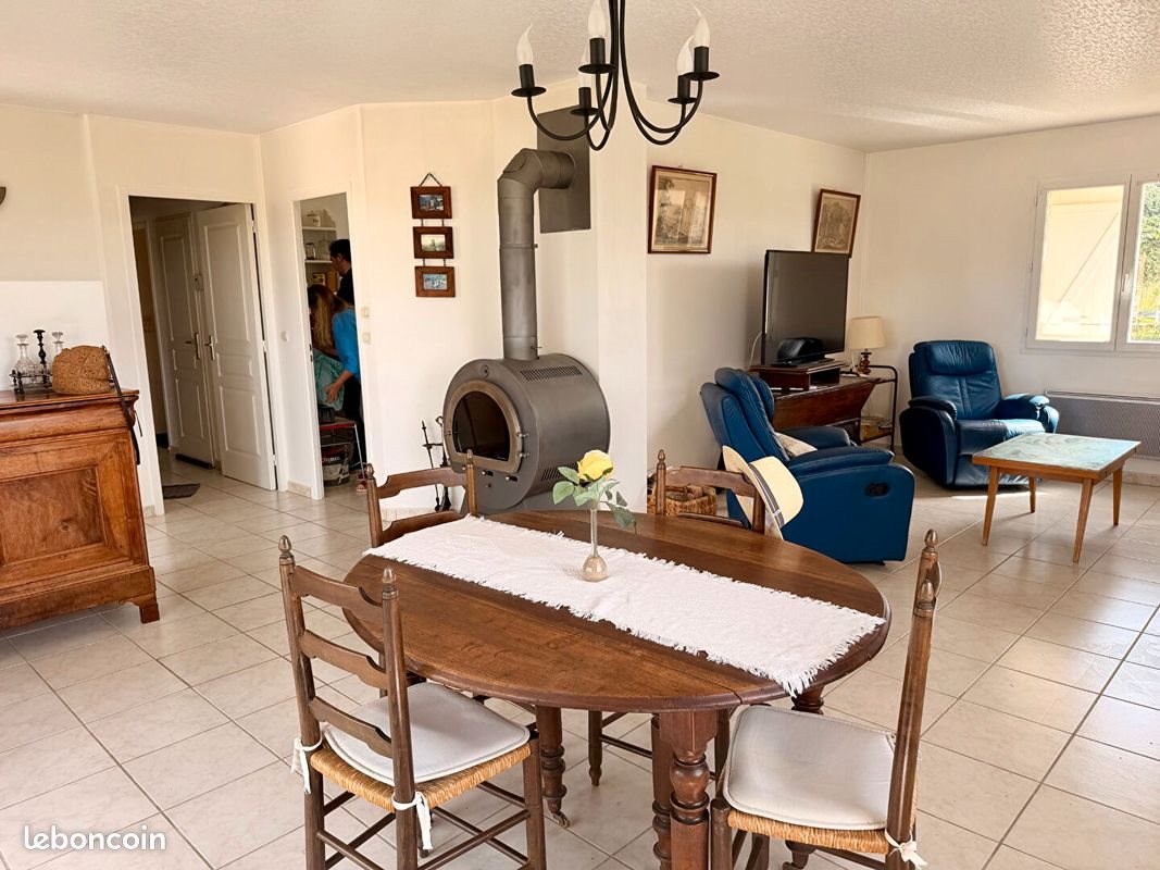 Maison à vendre, 102m², Sécheras