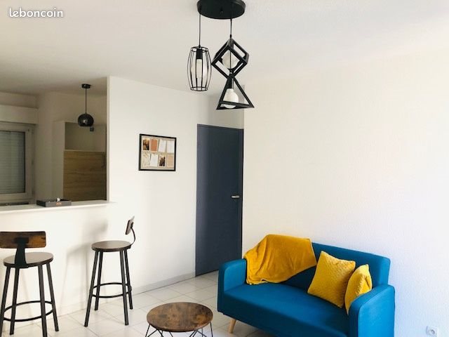 Appartement à louer, 33m², Nîmes