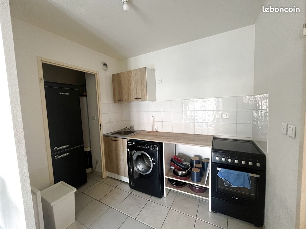 Appartement à louer, 43m², Nîmes