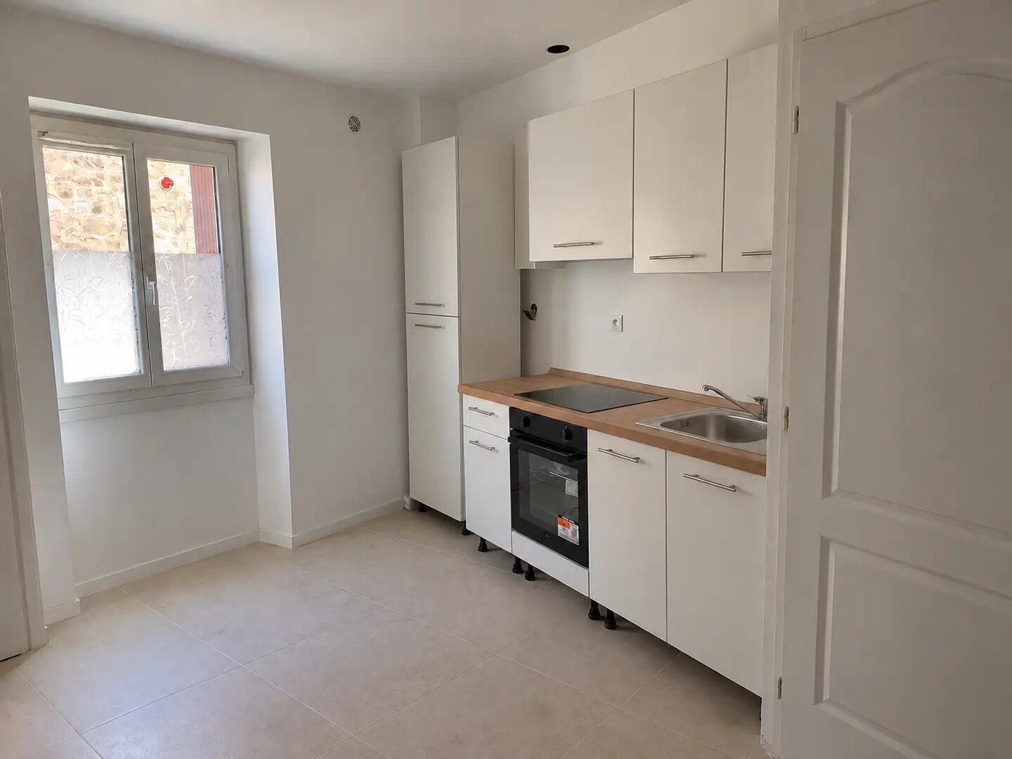 Maison à louer, 160m², Chaussan