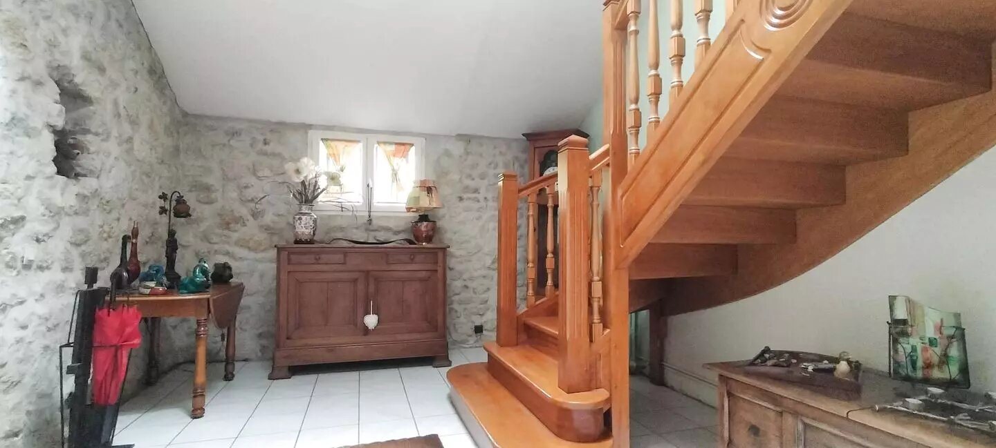 Maison à vendre, 220m², Sermaises