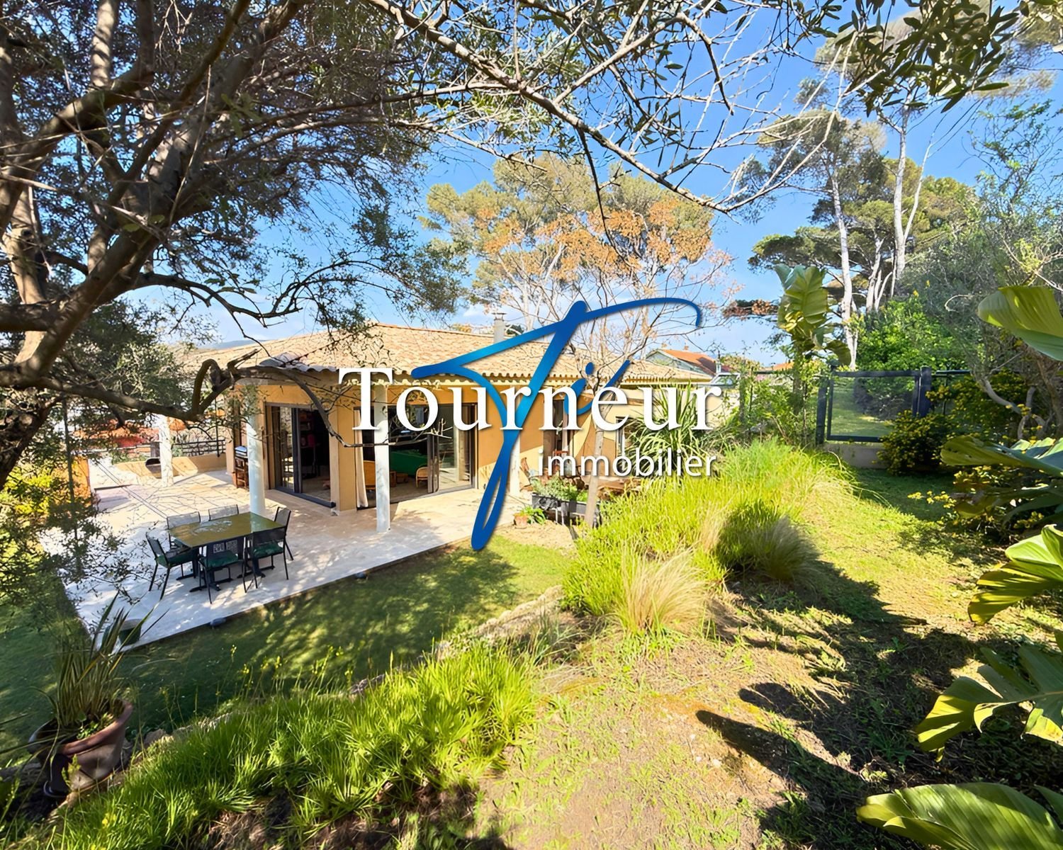 Maison à vendre, 227m², Sanary-sur-Mer