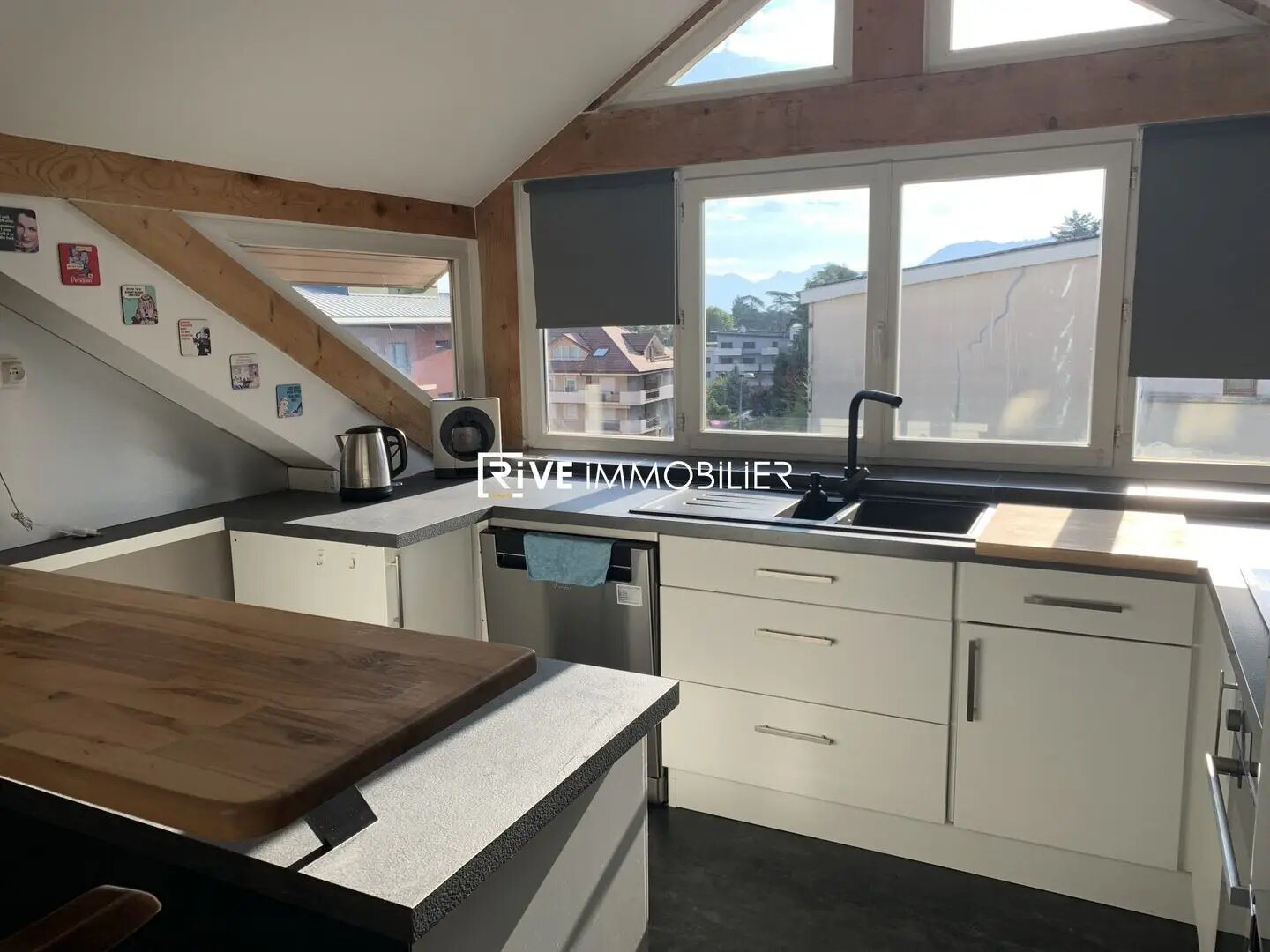 Appartement à louer, 120m², Evian-les-Bains