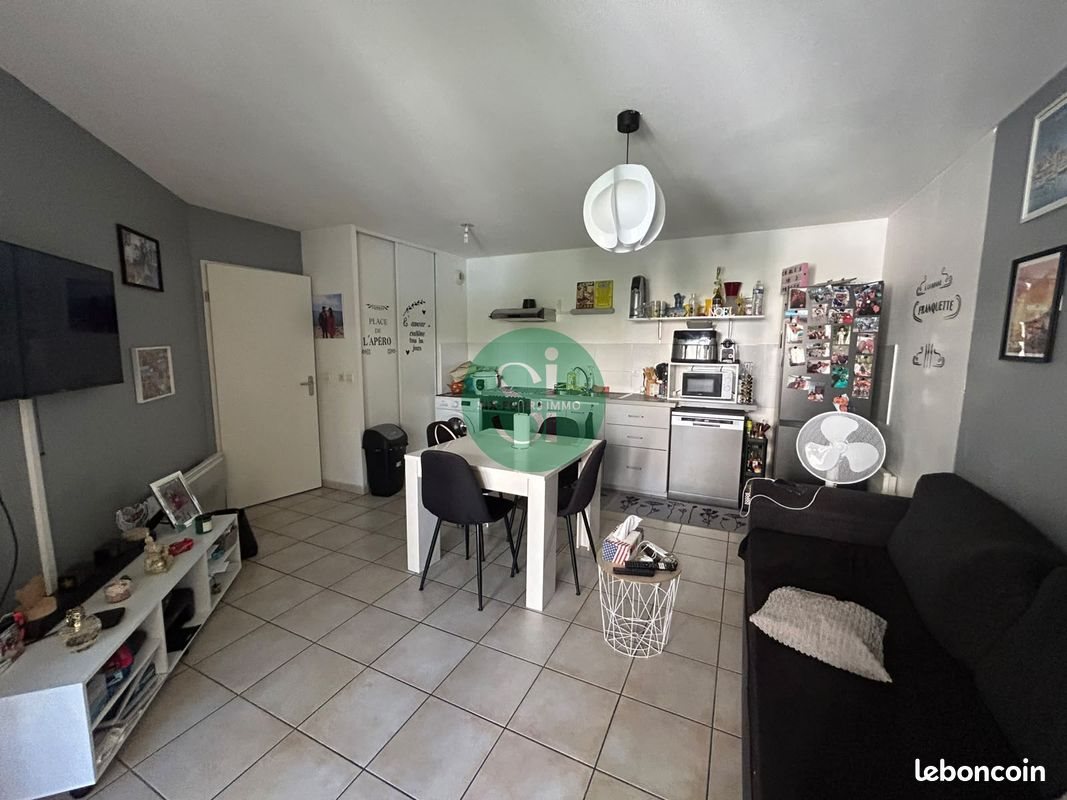 Appartement à louer, 45m², La Seyne-sur-Mer