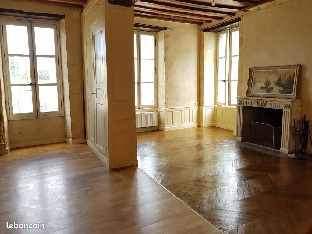Maison à louer, 124m², Mamers