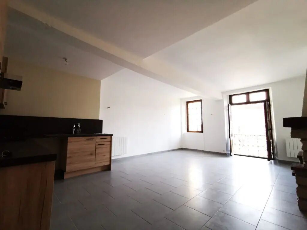 Appartement à louer, 90m², Bellême
