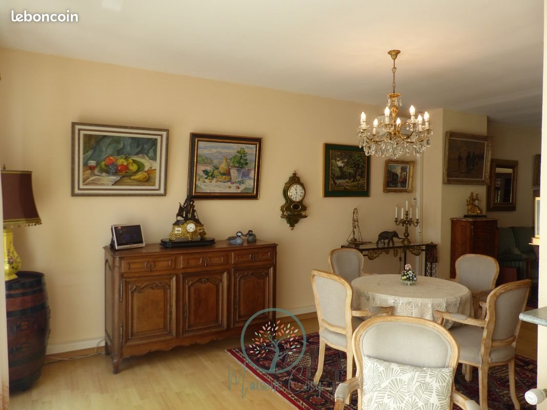 Maison à vendre, 235m², Valréas