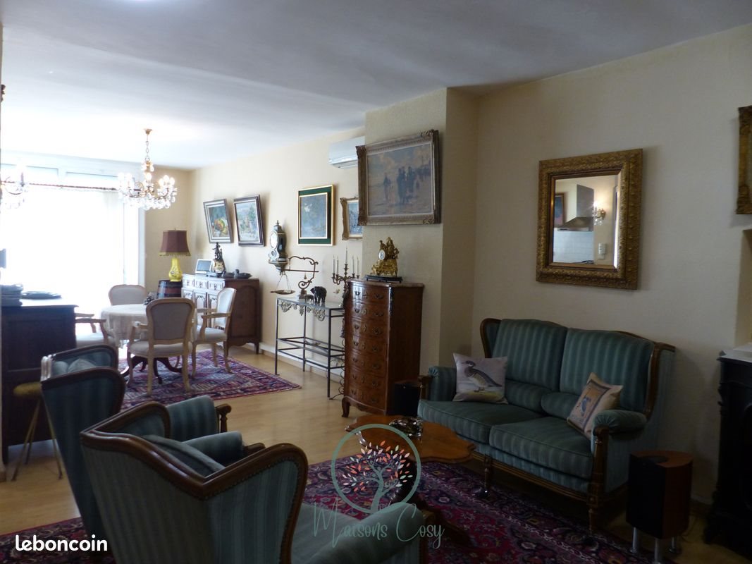 Maison à vendre, 235m², Valréas