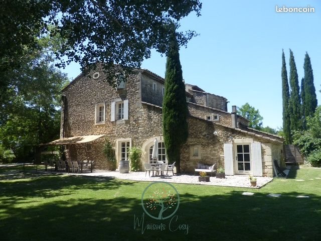 Maison à vendre, 510m², Grignan