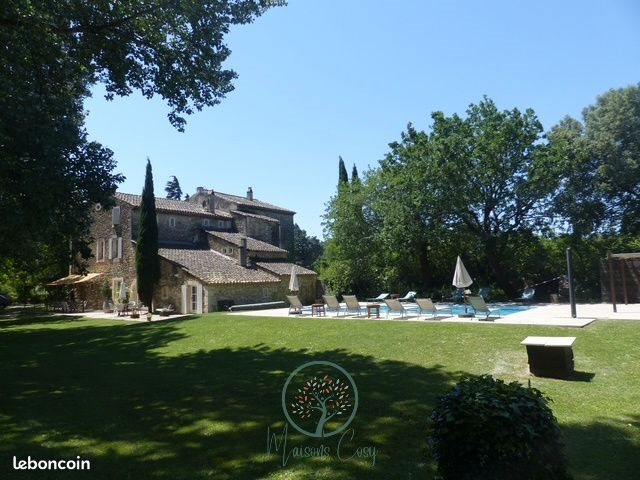 Maison à vendre, 510m², Grignan