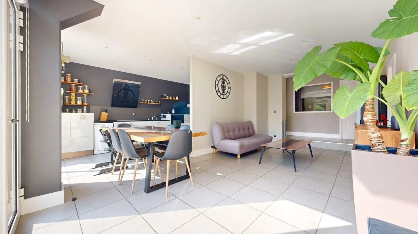 Appartement à vendre, 90m², Francheville