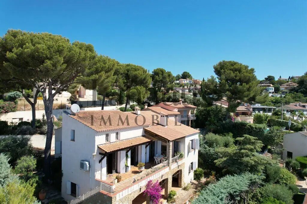 Maison à vendre, 192m², Bandol