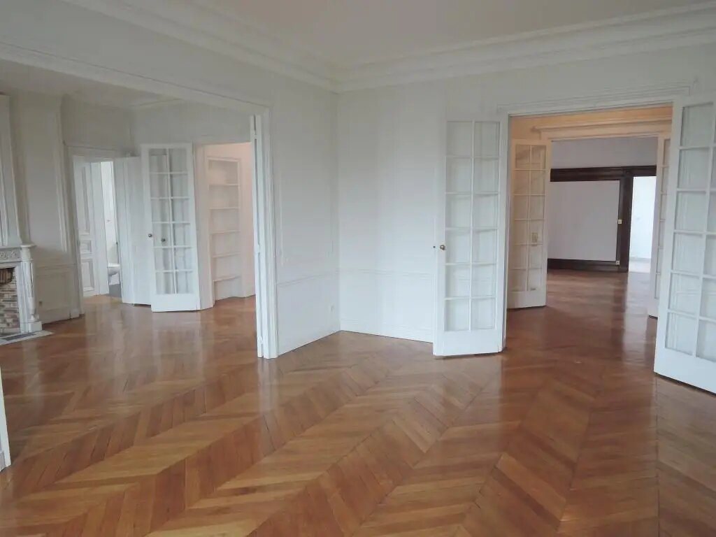 Appartement à louer, 239m², Paris 17ème