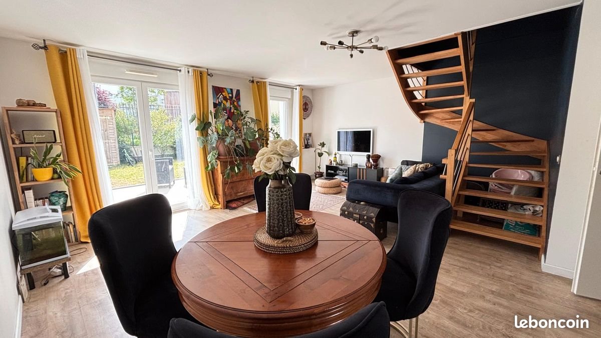 Maison à vendre, 83m², Dugny