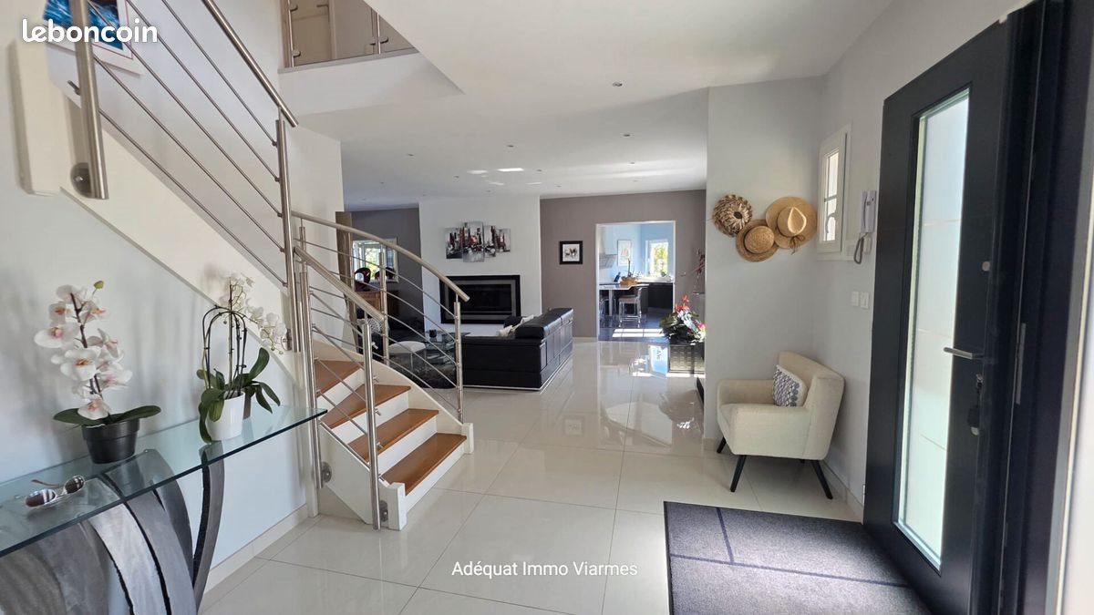 Maison à vendre, 214m², Luzarches
