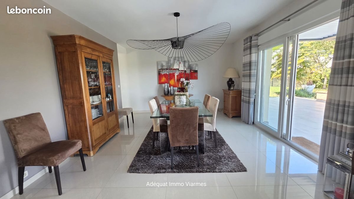 Maison à vendre, 214m², Luzarches