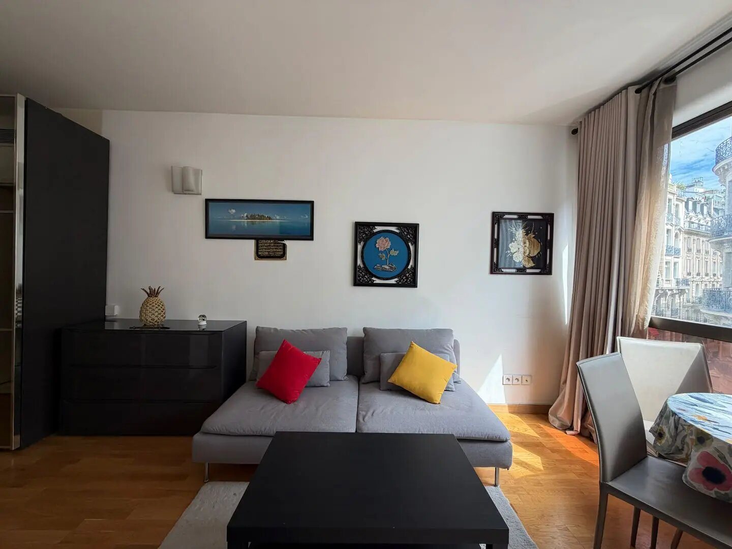 Appartement à louer, 26m², Paris 8ème