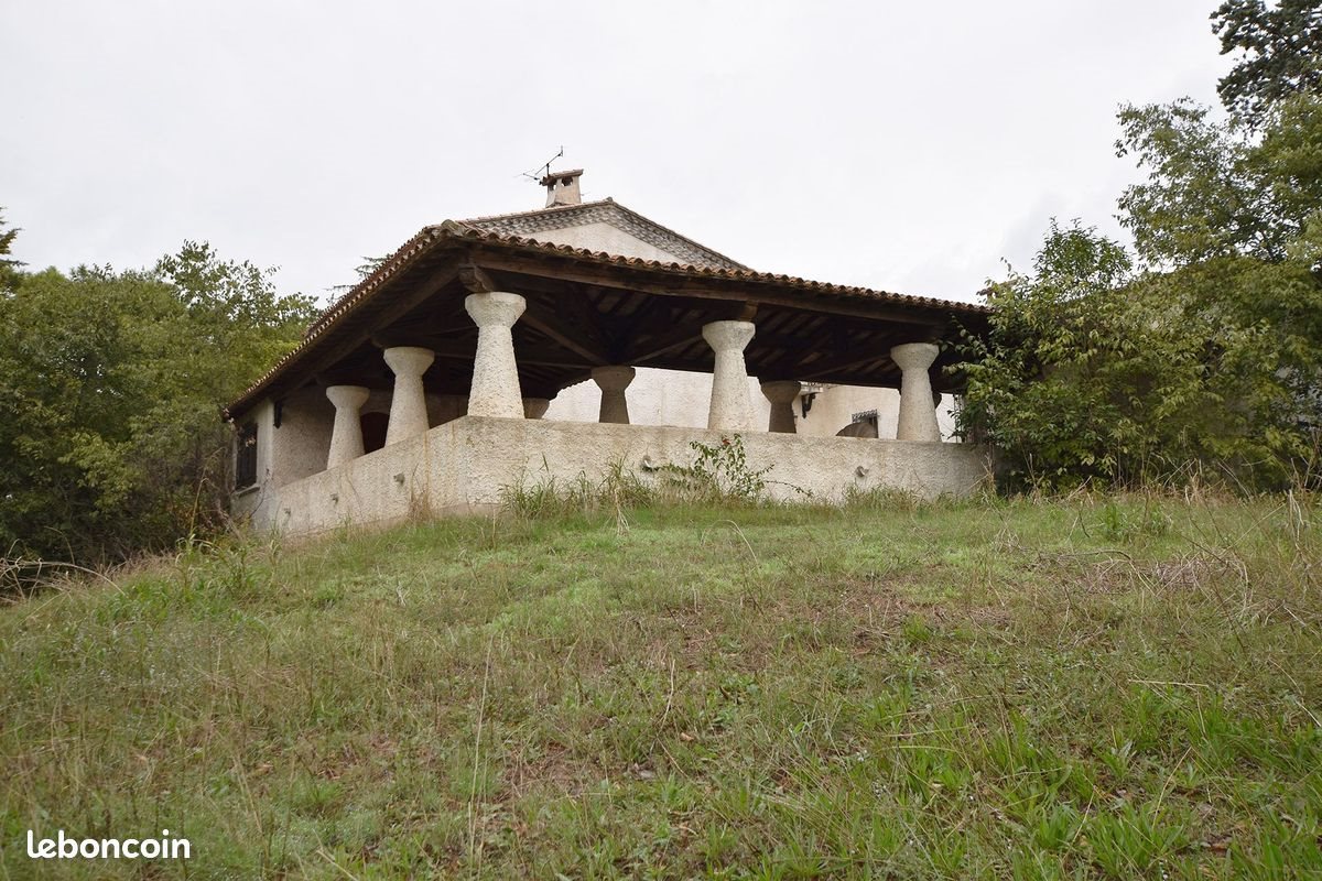 Maison à vendre, 1205m², Vergèze