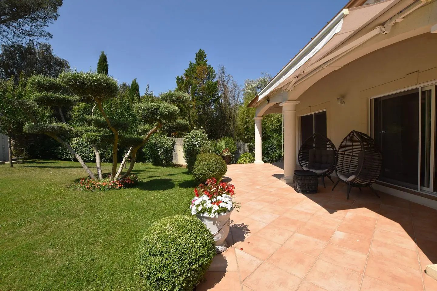Maison à vendre, 247m², Nîmes