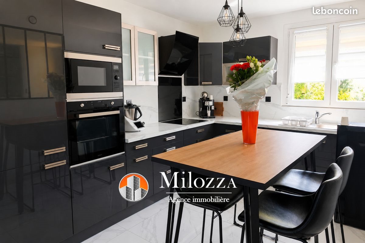 Maison à vendre, 92m², Villefontaine