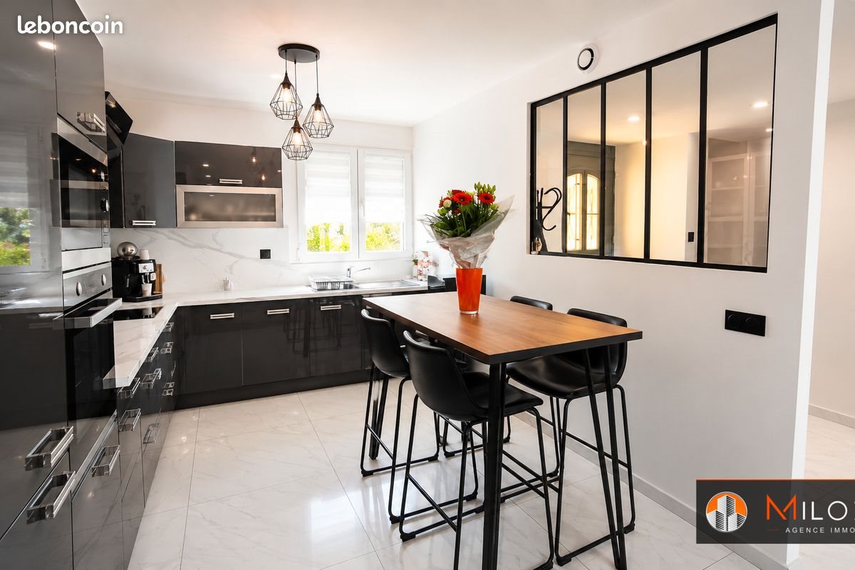 Maison à vendre, 92m², Villefontaine