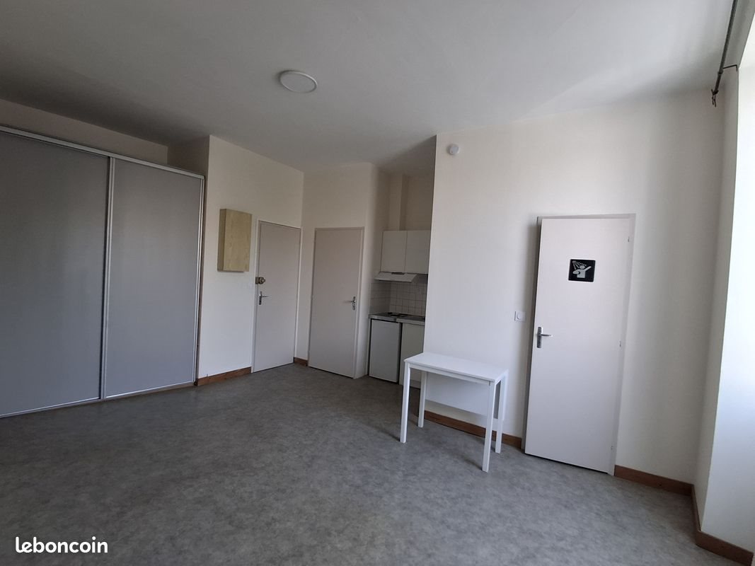 Appartement à louer, 24m², Bressuire