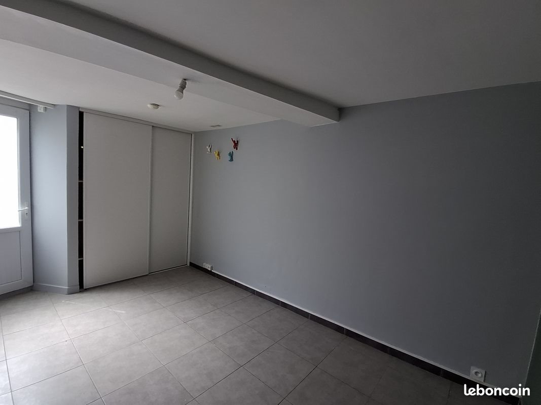 Maison à louer, 44m², Bressuire
