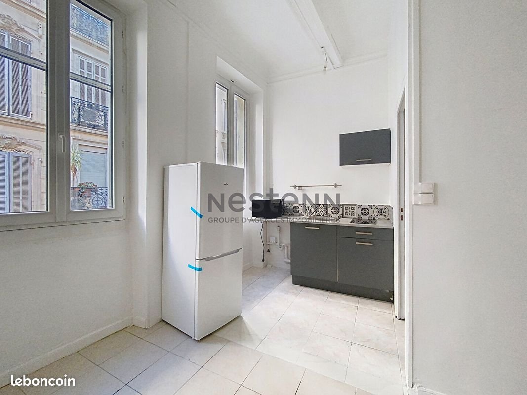 Appartement à louer, 25m², Marseille 1er