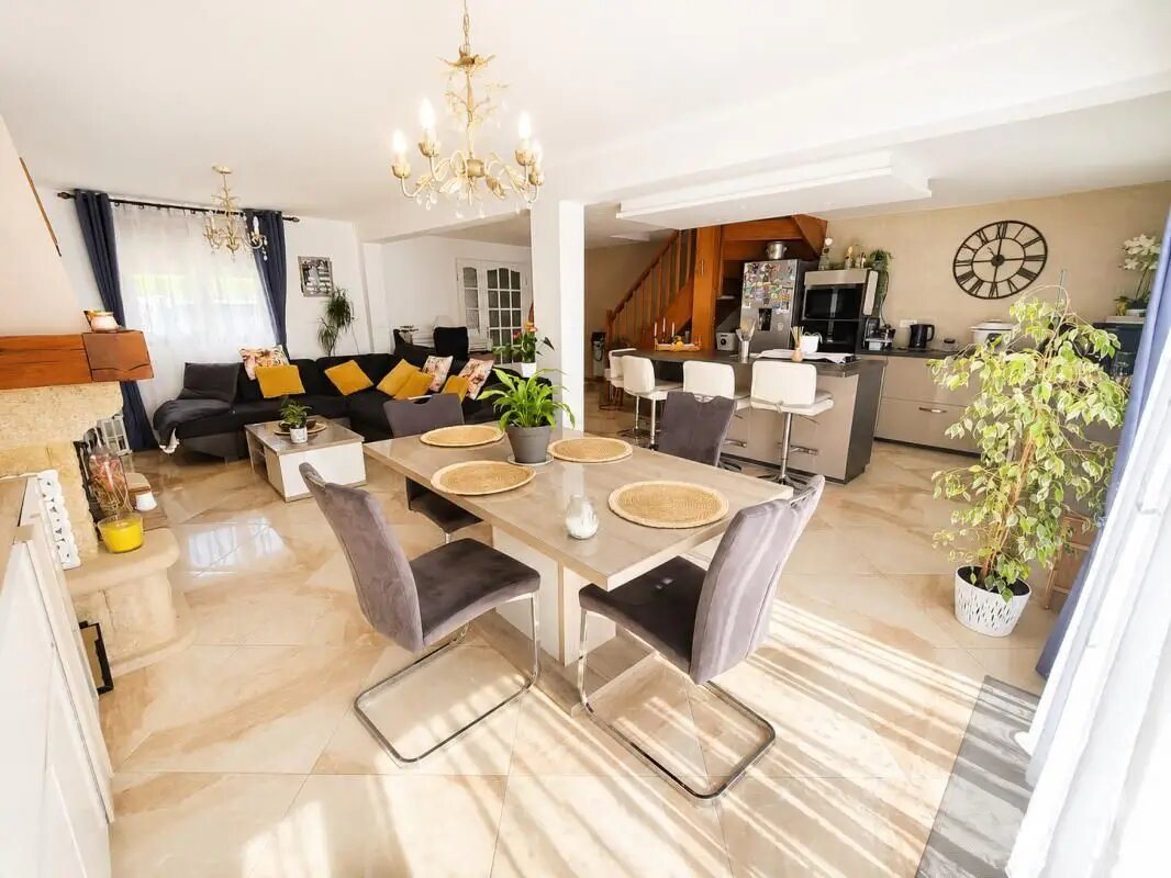 Maison à vendre, 102m², Templemars
