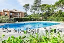Appartement à louer, 60m², Vence