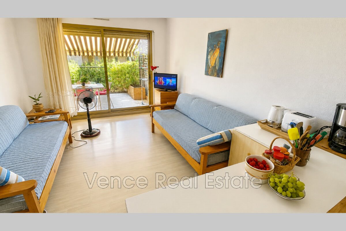 Appartement à louer, 60m², Vence