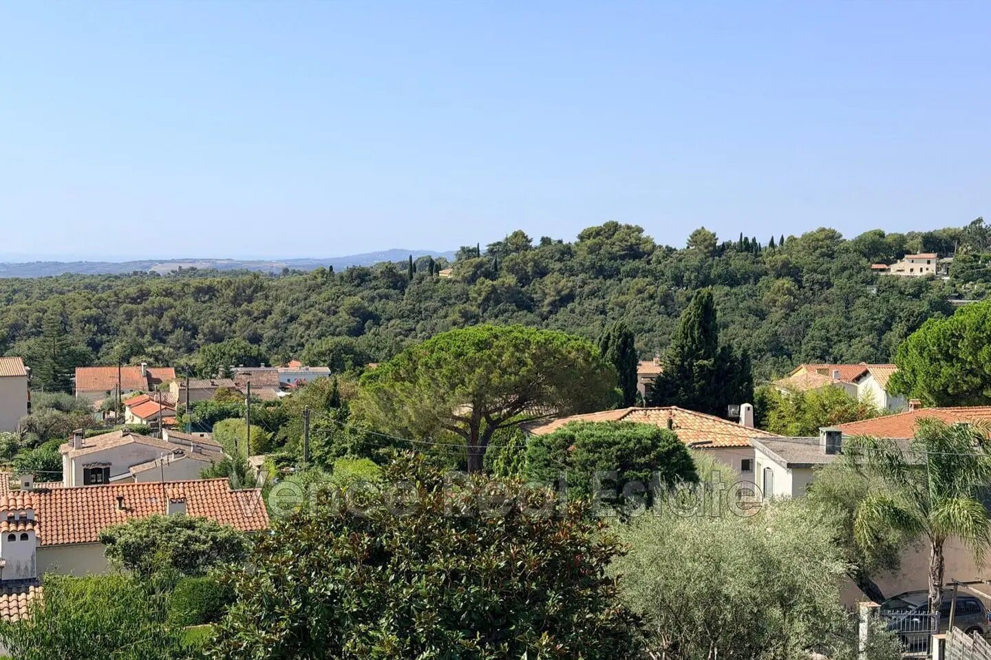 Appartement à louer, 85m², Vence