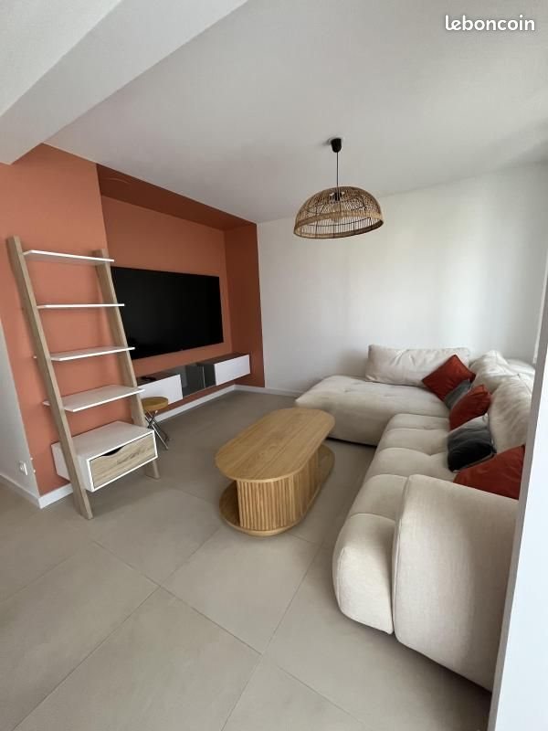 Appartement à louer, 72m², Lherm