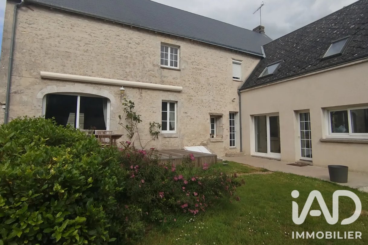 Maison à vendre, 279m², Binas