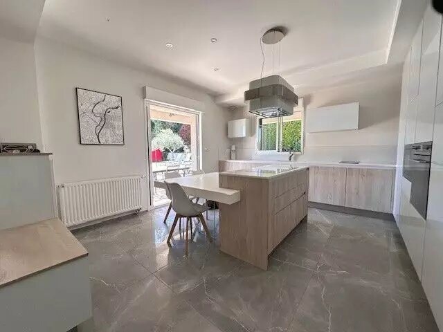 Maison à vendre, 155m², Saint-Cyr-au-Mont-d'Or