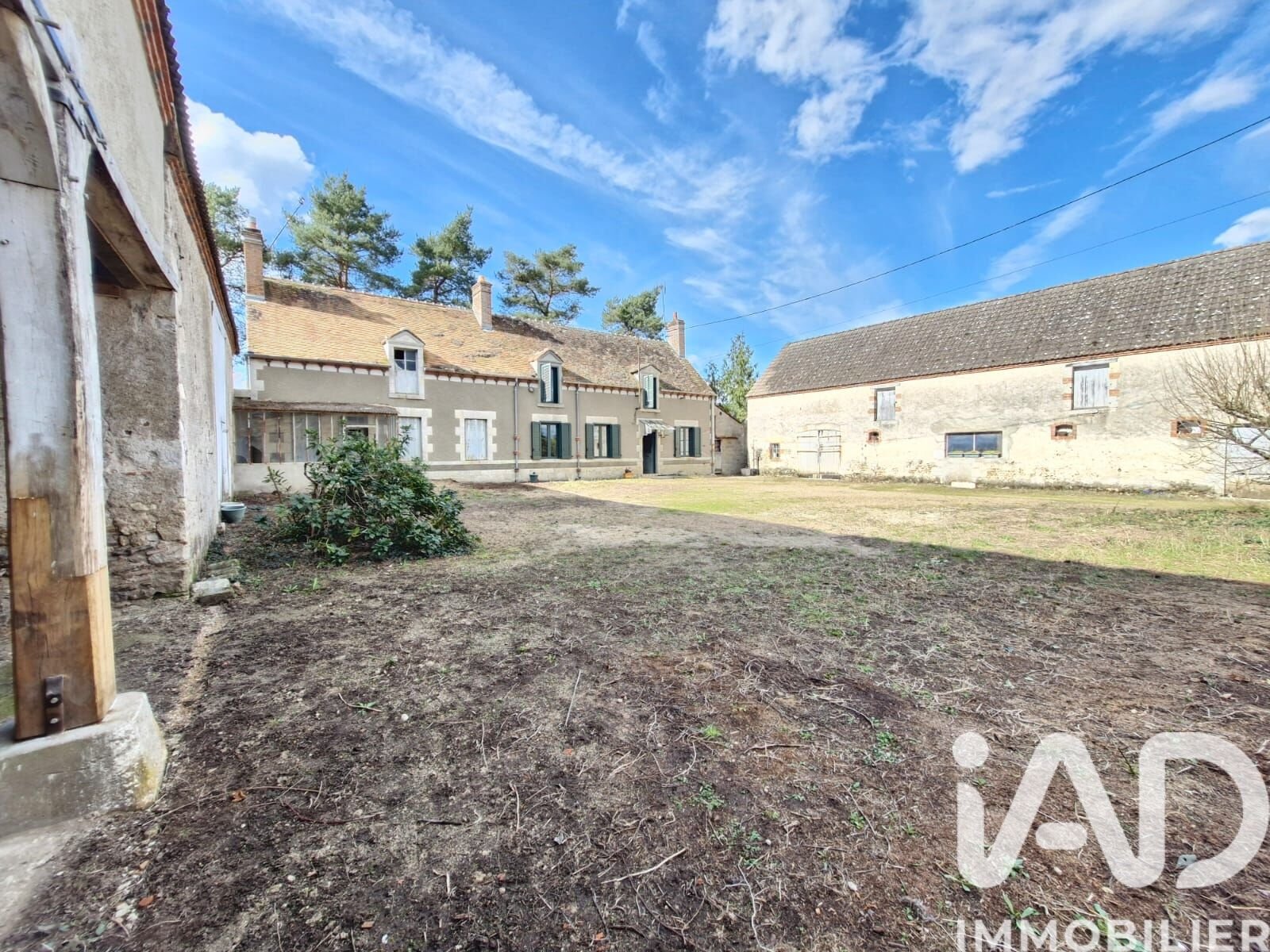 Maison à vendre, 270m², Saint-Benoît-sur-Loire