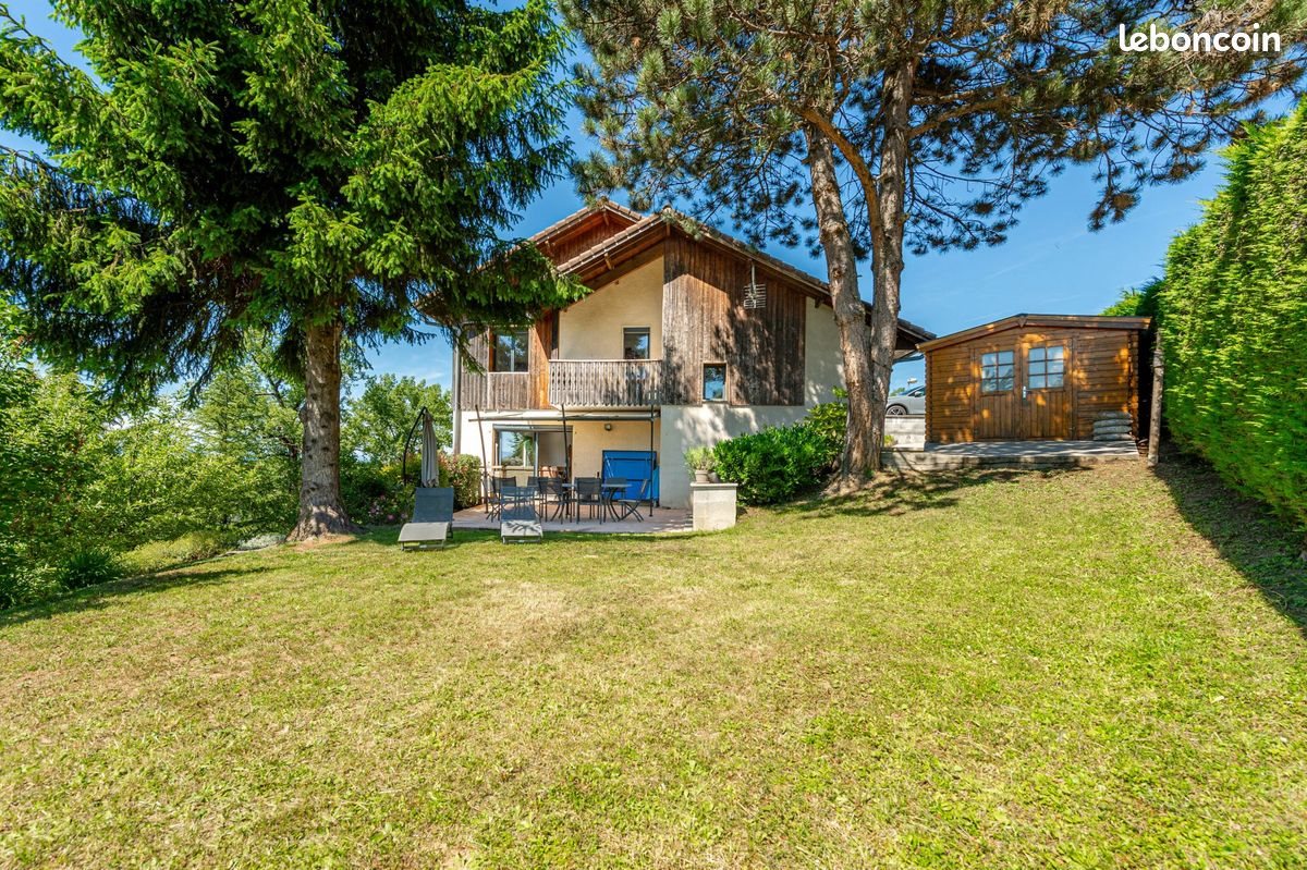 Maison à vendre, 130m², Quintal