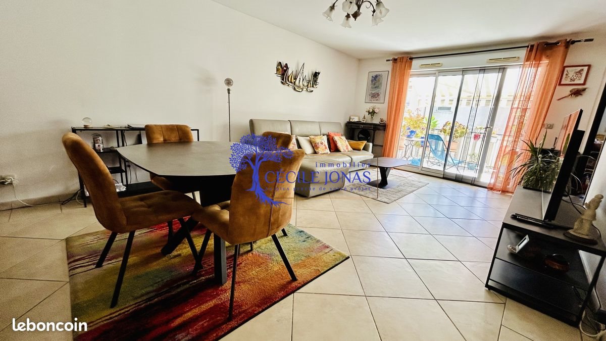 Appartement à vendre, 69m², Carqueiranne