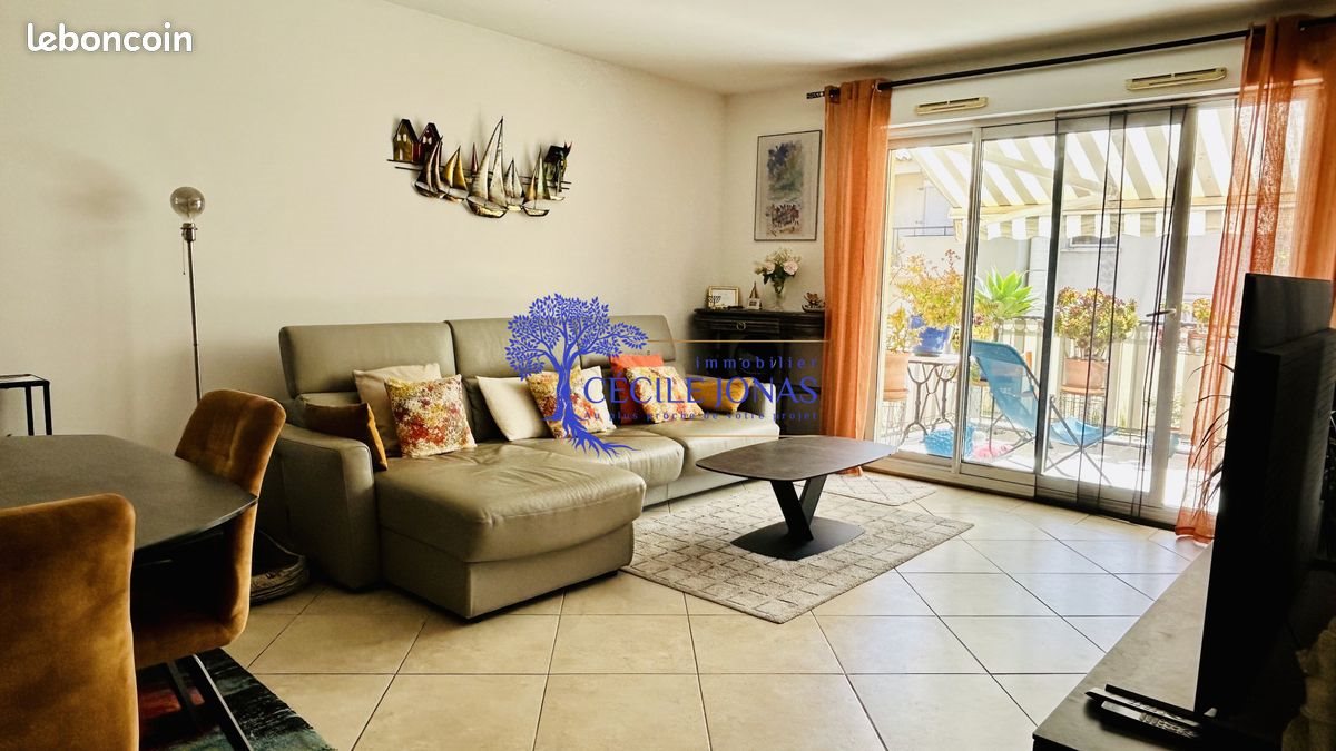 Appartement à vendre, 69m², Carqueiranne