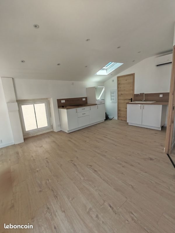 Appartement à louer, 44m², Camps-la-Source