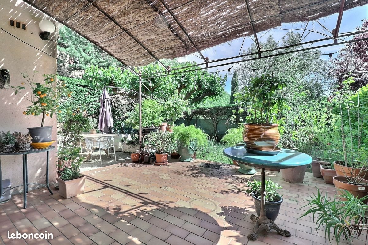 Maison à vendre, 152m², Brignoles