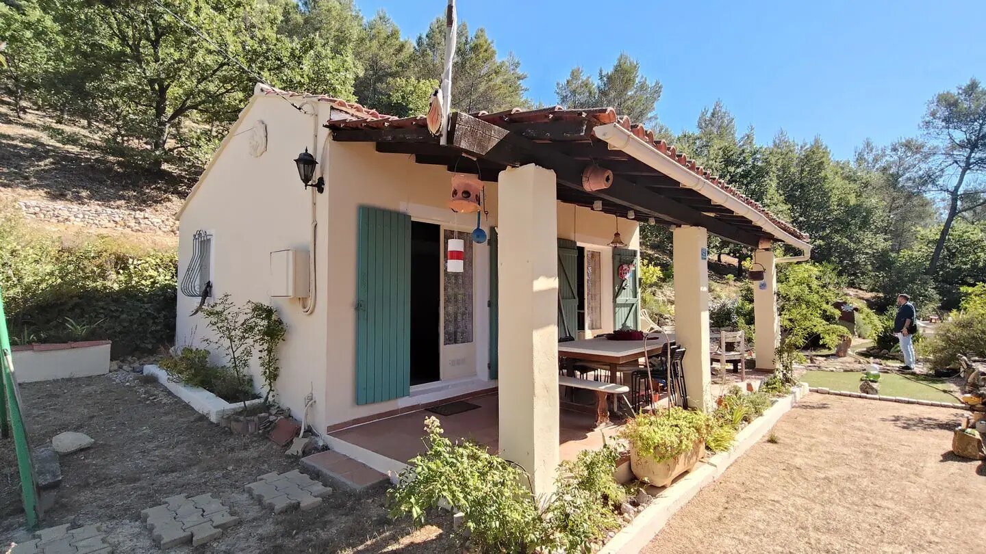 Maison à vendre, 33m², Sainte-Anastasie-sur-Issole