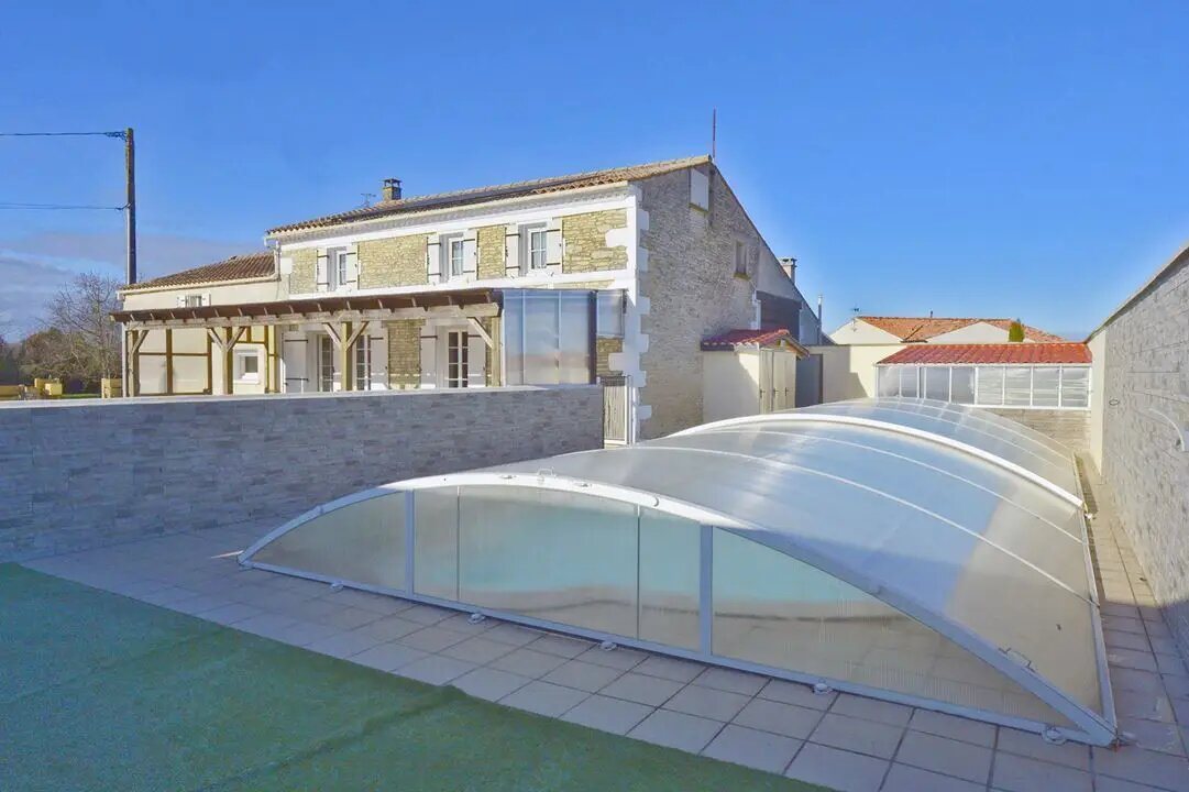 Maison à vendre, 190m², Corme-Écluse