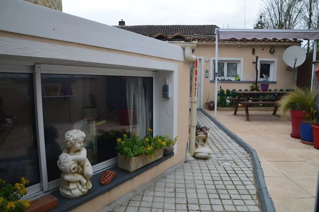 Maison à vendre, 74m², Pons