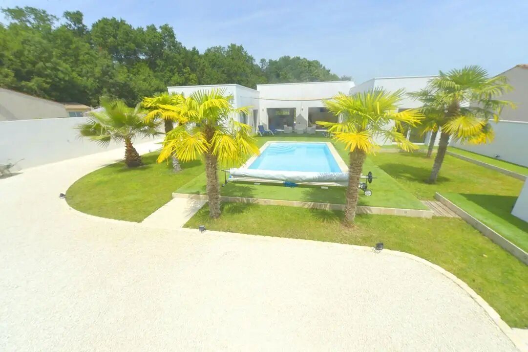 Maison à vendre, 144m², Saint-Sulpice-de-Royan